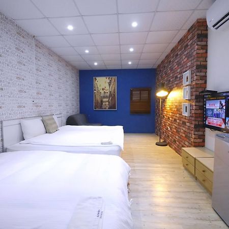 Hotel Luca Tchaj-čung Exteriér fotografie